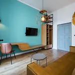 Goldfinger 3-bed Unique In The Heart Of Podgorze 公寓 克拉科夫