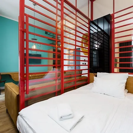 Goldfinger 3-bed Unique In The Heart Of Podgorze Apartament *