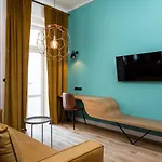 Goldfinger 3-bed Unique In The Heart Of Podgorze Διαμέρισμα *