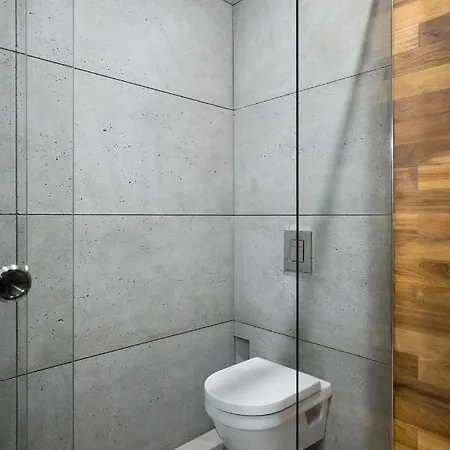 Goldfinger 3-bed Unique In The Heart Of Podgorze アパート *