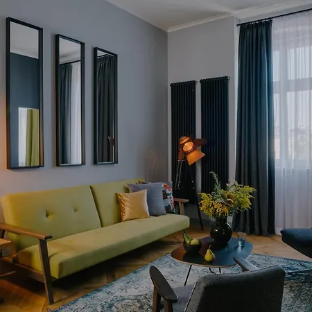 Goldfinger 3-bed Unique In The Heart Of Podgorze 克拉科夫
