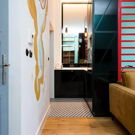 アパート Goldfinger 3-bed Unique In The Heart Of Podgorze *