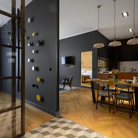 Goldfinger 3-bed Unique In The Heart Of Podgorze * كراكوفيا